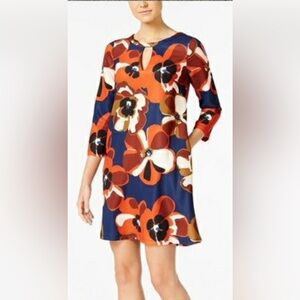 Beige by Eci large floral print dress. Worn‎ twice.